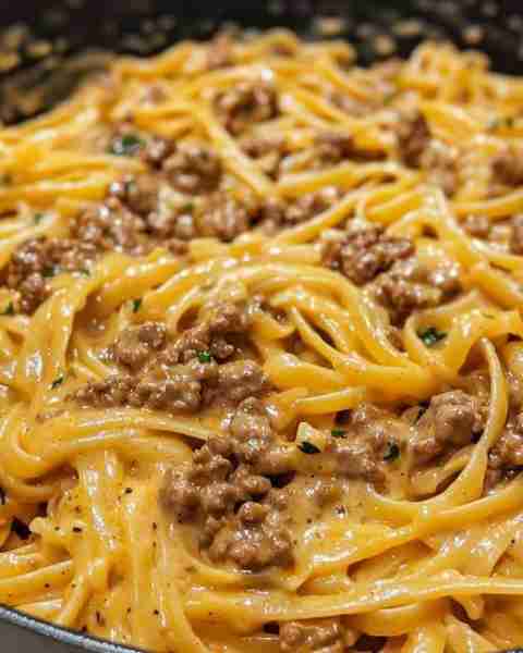 I made this One-Pot Creamy Beef and Garlic Butter Pasta, and it’s a total winner! So creamy and comf...
