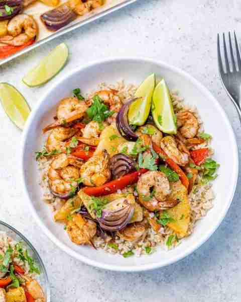 Super flavorful + One Sheet Pan + Ready in under 20 minutes = Need I say more? ;) We'll be making th...