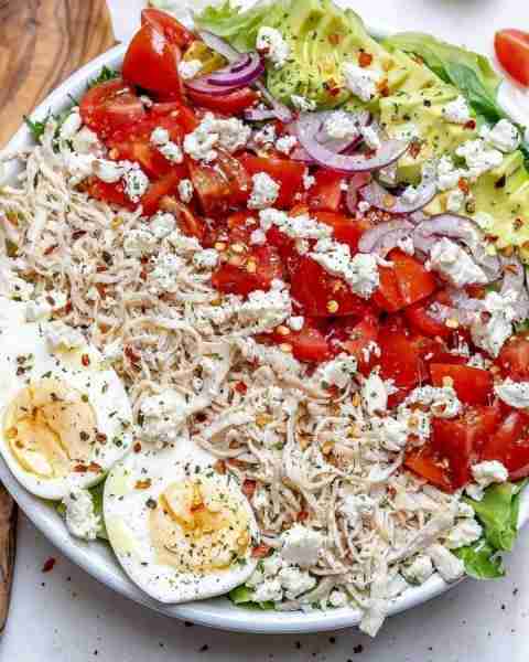 Shredded Chicken Cobb Salad for Simple & Delicious Clean Eating 🍅