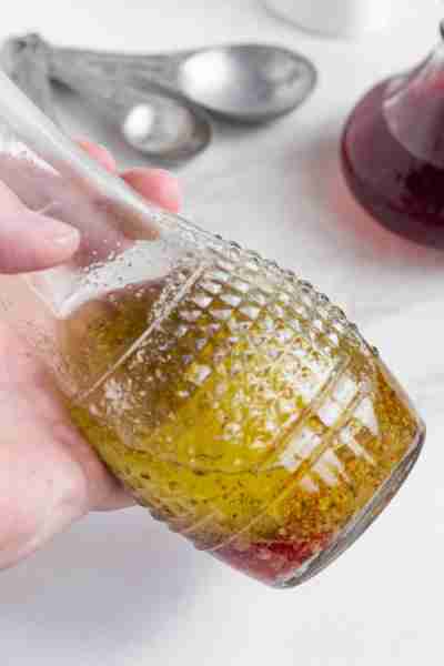 Homemade dressings the best! This Red Wine Vinaigrette is so easy and great on salads, sandwiches an...