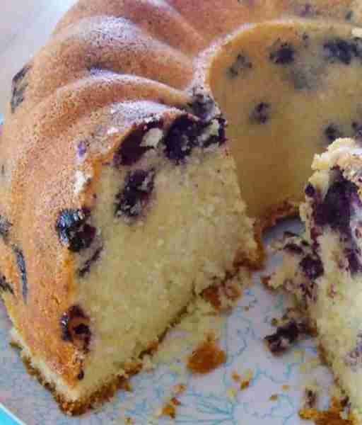 Buttery Soft Blueberry Bundt Cake Ingredients: For the Cake: 2 cups all-purpose flour 1 ½ teaspoons...