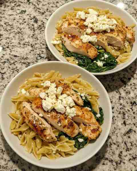 Greek Chicken with Feta and Spinach Pasta Mediterranean-Inspired Chicken Pasta with Spinach and Feta...