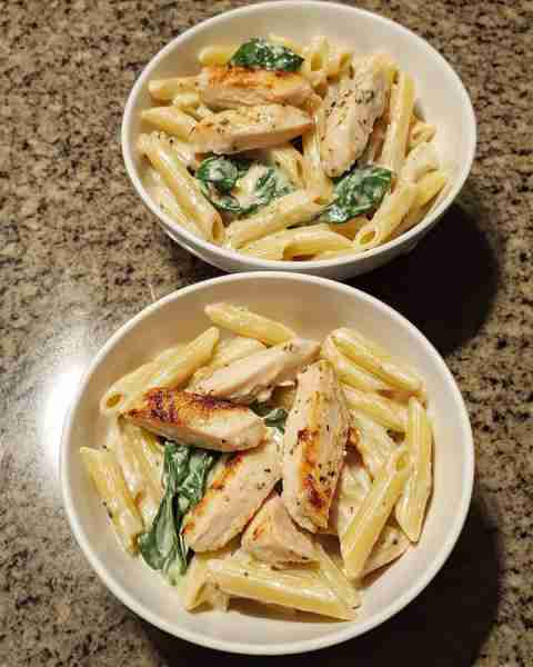 Creamy Spinach Penne with Grilled Turkey Velvety Spinach Penne Tossed with Tender Grilled Turkey Str...
