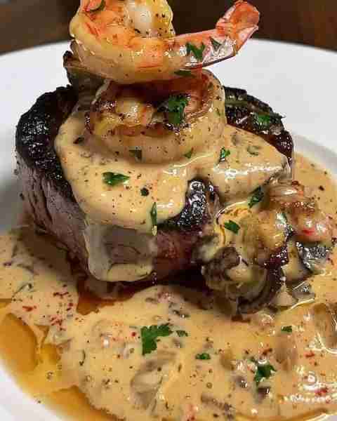 Filet Mignon with Shrimp and Lobster Cream Sauce🎉🍖🦐 Are you ready to elevate your dining experien...