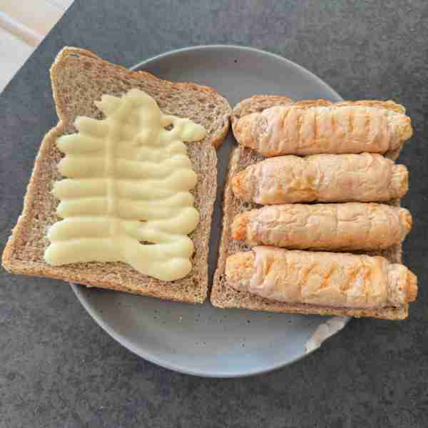 Sosig and Slalad Cream Butty for Lunch by Paul