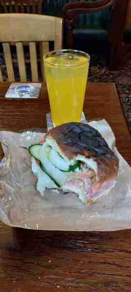 Nice crusty ham salad cob 👌
