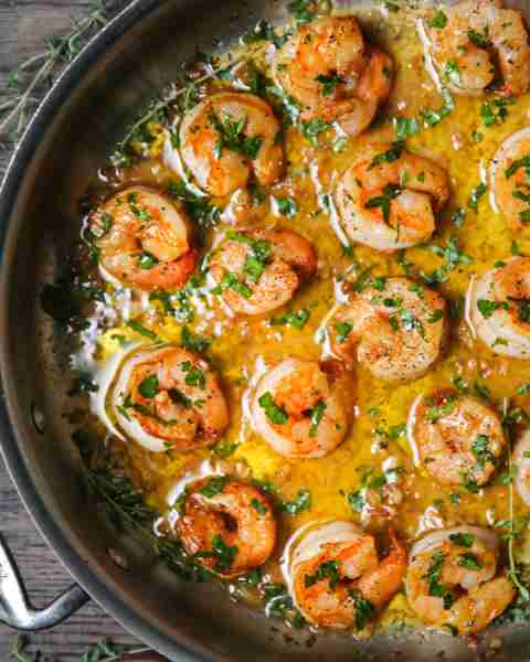 🍋SPRING🍋 Garlic Butter Shrimp with Fresh Lemon, Parsley, and Thyme.🍤🍤 Serve with pasta, store-bo...