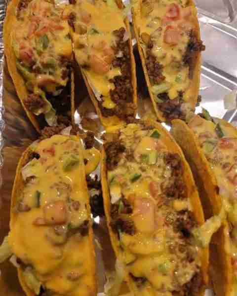 ROTEL TACOS INGREDIENTS 1 lb ground beef 1 tablespoon taco seasoning 1 can rotel tomatoes with juice...