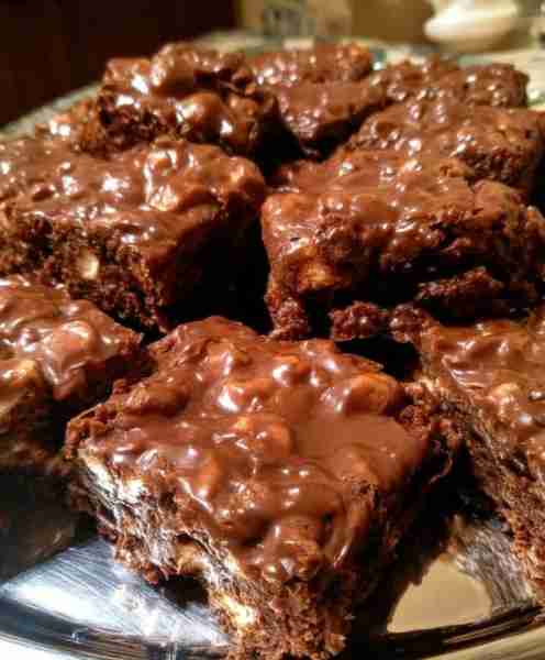 My sister said this might be the best thing I’ve ever baked. And honestly? She might be right. It’s...