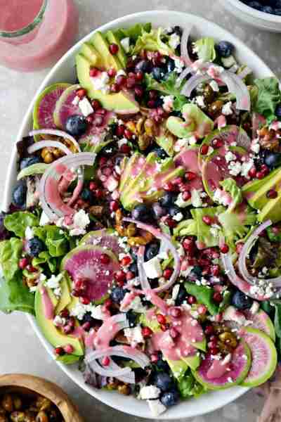 Blueberry Pistachio Spring Salad **Ingredients: - 1 small avocado, sliced - 1 cup fresh blueberries...