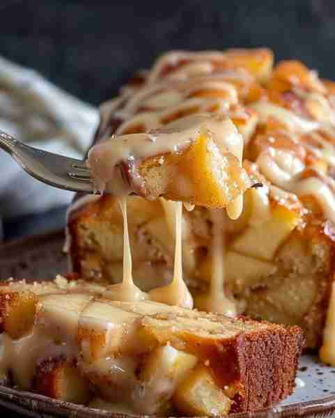Country Apple Fritter Bread 🍎🍞 Ingredients: 2 cups all-purpose flour 1/2 cup granulated sugar 1/2...