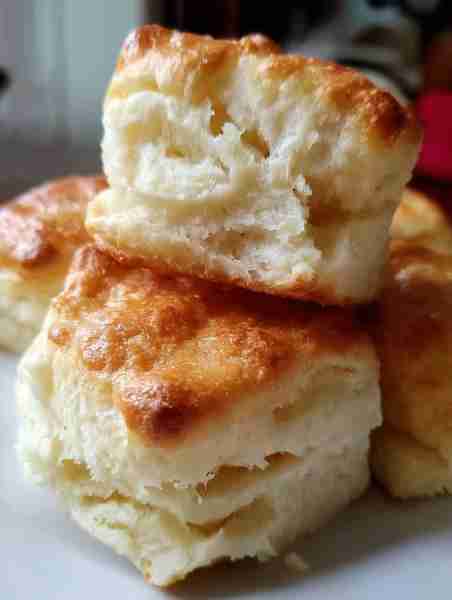 Simple is best when it comes to recipes like this buttermilk biscuits! It tastes just like grandma m...