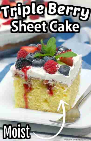 Full Recipe 👇 This Poke Cake with Whipped Cream and Fresh Berries is Fantastic and perfect for Patr...