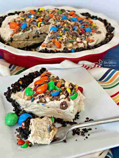 Peanut M&M Peanut Butter Pie! Colorful, yummy, peanut butter lover's dream come true! RECIPE BELOW!