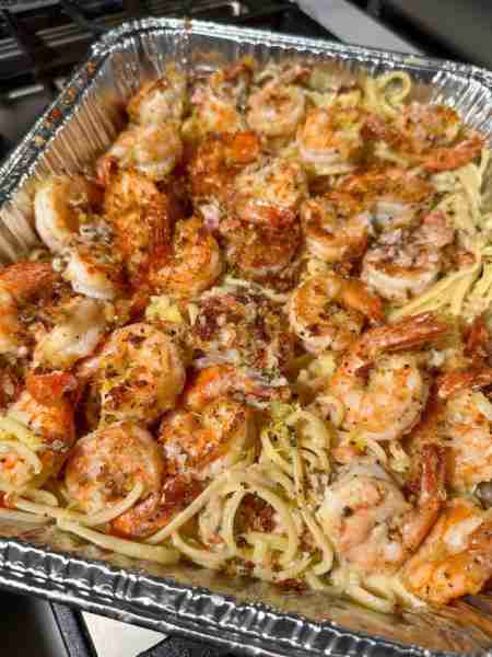 Made Copycat Cheesecake Factory Shrimp Scampi Linguine ! I love this quick & easy recipe and it’s a...