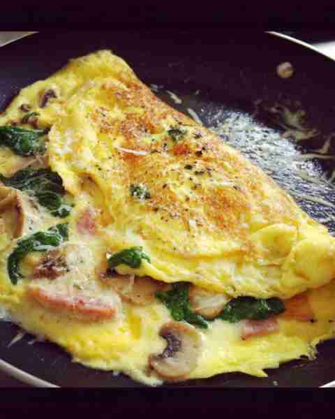 How to Make the Perfect Omelette Ingredients: 3 large eggs 1 tbsp butter Salt and pepper, to taste O...