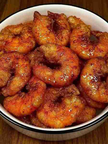 Fried shrimp Ingredients : Shrimp eggs flour garlic Seasonings: salt, ground pepper, oyster sauce, f...