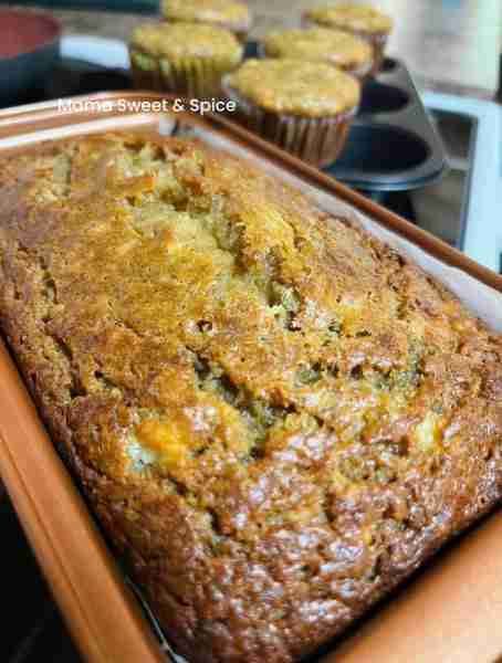 A must try recipe! Super moist Banana Bread- you will surely love it 🥰 Recipe: 3 ripe bananas 3 e...