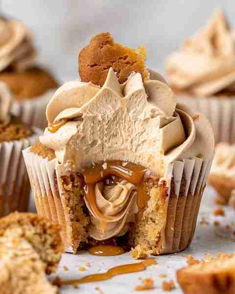 Biscoff Cupcakes With Biscoff Buttercream Ingredients: For the Cupcakes: 1 cup (240ml) milk (room te...