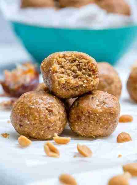 Peanut Butter Protein Balls 🥜 "These are so good. They taste just like peanut butter cookie dough!"...