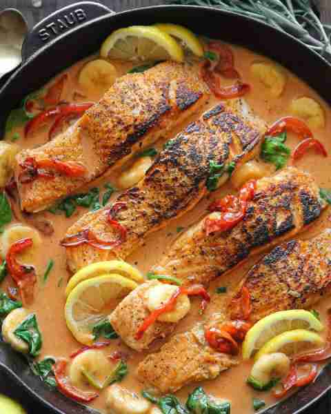 Thai Coconut Curry Salmon in 30 minutes!🫑🍌🌶️🍋