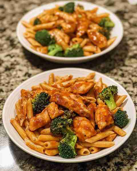 Sweet Chili Chicken with Broccoli Penne Sticky Sweet Chili Glazed Chicken with Garlicky Broccoli and...