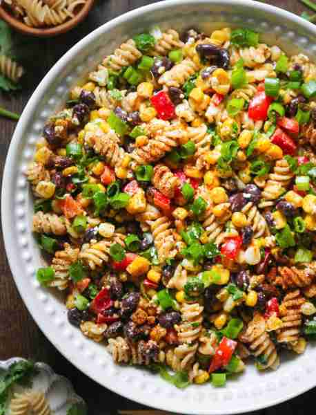 I always get so many requests for this MEXICAN STREET CORN PASTA SALAD !! 🌽🌽🌽￼