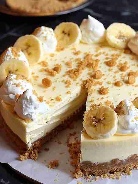 BANANA CREAM CHEESECAKE Ingredients CRUST 2 1/4 cups (302g) vanilla wafer crumbs 10 tbsp (140g) salt...