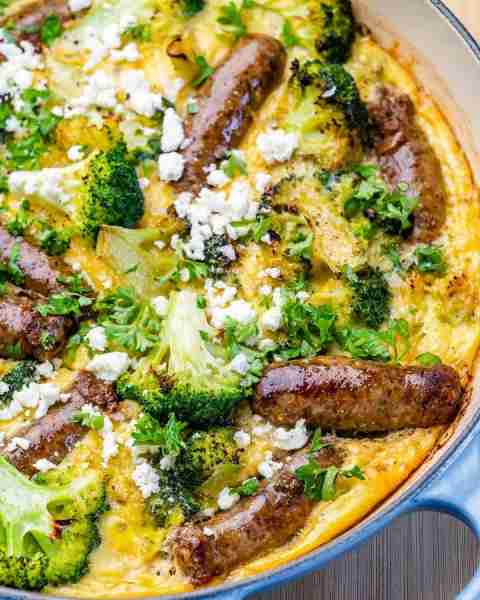 This Broccoli + Sausage Frittata is so GOOD! It’s flavorful, EASY to make and satisfying! Frittatas...