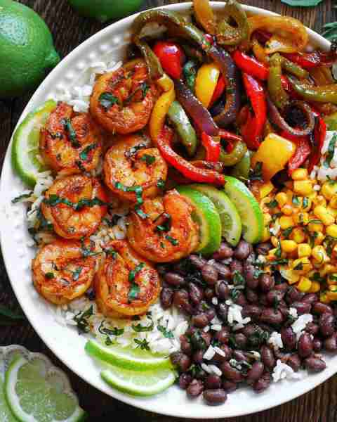 Shrimp Fajita Bowls 🍤🍤 (with Bell Peppers, Onions, Black Beans, Corn, and Lime Rice)🫑🌶️🌽 Serve i...