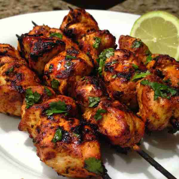 Savor the Taste of India: Classic Grilled Tandoori Chicken Ingredients: 500g chicken breast or thigh...