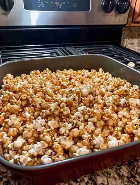 This is a perfect day for baked caramel corn. Rainy and cold. I try to only make this in the fall, a...