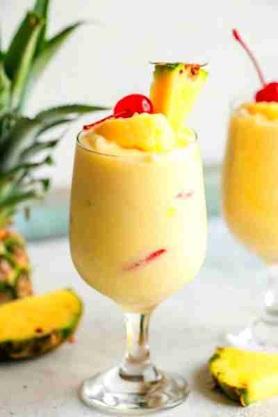 🏖⛱️☀️ Summer Classic Piña Colada 🥥🍍⭐️🌟🌞 A tropical and creamy cocktail made with pineapple, coc...