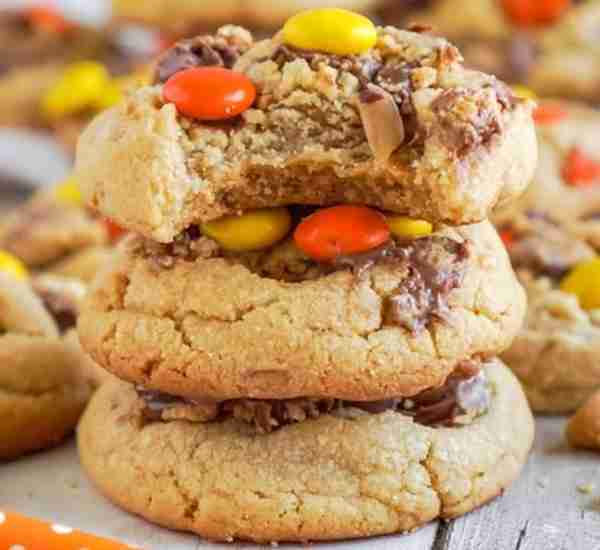 Reese's Peanut Butter Cup Cookies! Creamy & Super Easy! 💛🍪 RECIPE BELOW!