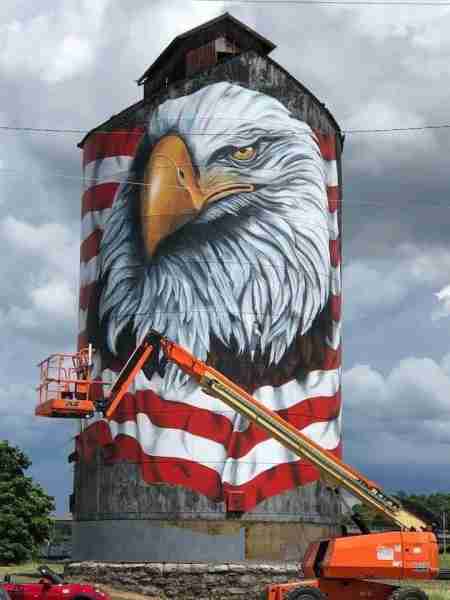 "This is a painting (mural) that a guy has painted on an old grain elevator here in Monett, MO. And...