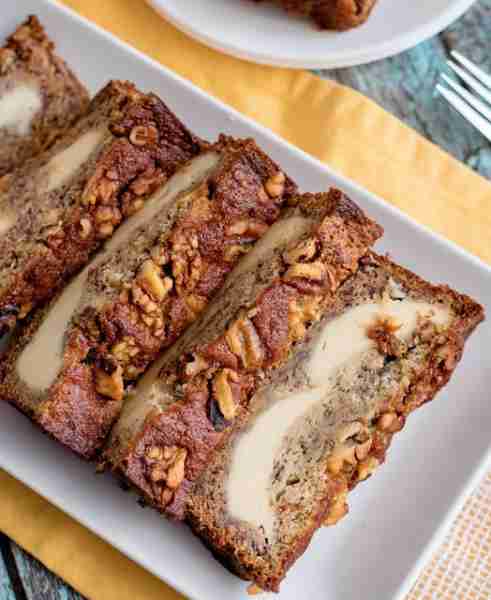 Cream Cheese Banana Bread! 🍌🍞 It's incredibly Delicious, Cheesy & Flavorful! RECIPE BELOW!