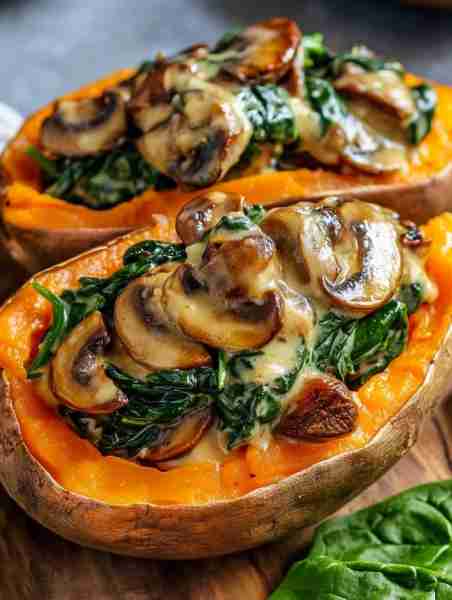 Treat yourself this weekend with creamy mushroom and spinach stuffed sweet potatoes! It's hearty, he...