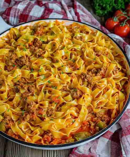 Italian Drunken Noodles - Don't LOSE this Recipe 😋 Ingredients 1 pound Ground Italian Sausage 16 ou...