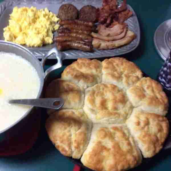 Cathead Old Fashioned Lard Biscuits Servings: 8 biscuits ~~Ingredients~~ 2-1/4 cups self-rising flou...
