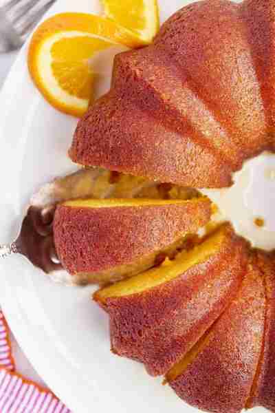 🍊ORANGE JUICE CAKE🍊 This Orange Juice Cake is moist, flavorful, and easy to make! This recipe is a...