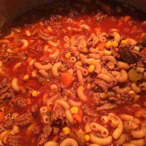HAMBURGER SOUP Ingredients: 2 lbs ground beef 1/2 teaspoon salt 1/4 teaspoon pepper 1/4 teaspoon ore...