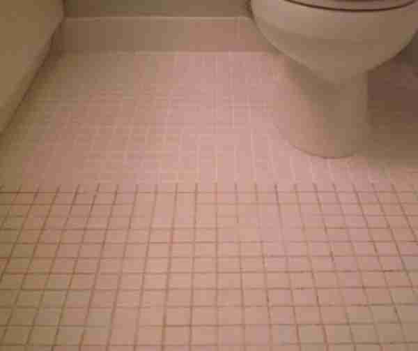 Grout cleaner Mix 7 cups water, 1/2 cup baking soda, 1/3 cup lemon juice and 1/4 cup vinegar. Spray...
