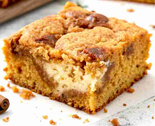 🎃 Cottage Cheese Pumpkin Spice Cake Bars Moist, warmly spiced cake bars made with real pumpkin and...