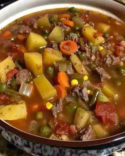 Warm up with a bowl of the Best Ever Easy Vegetable Beef Soup! 🍲🥕 Perfect for those chilly nights....