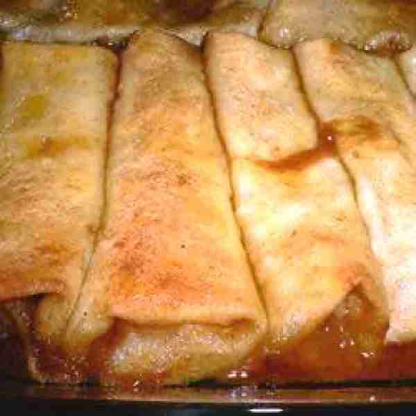 Apple Enchiladas Ingredients Cherries or peaches can be substituted for apples. 1 (21 ounce) can app...