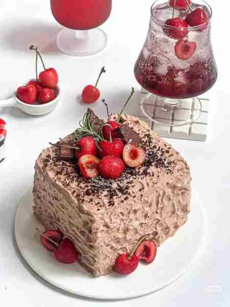 Chocolate with cherry cake