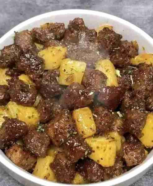 Air Fryer Garlic Butter Steak Bites and Potatoes Ingredients: Ingredients Quantity Potatoes 3 large...
