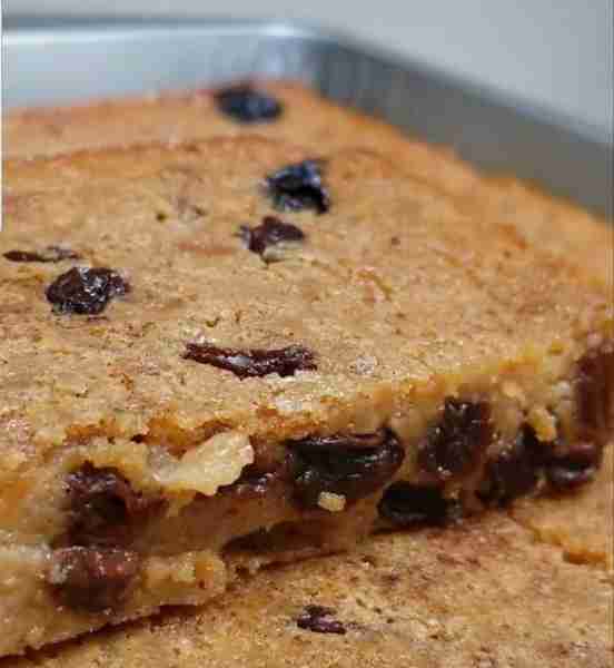 Mom's Old-fashioned Bread Pudding with Raisins Ingredients 1 Pack Martins Hotdog Buns (8 Buns) (br...