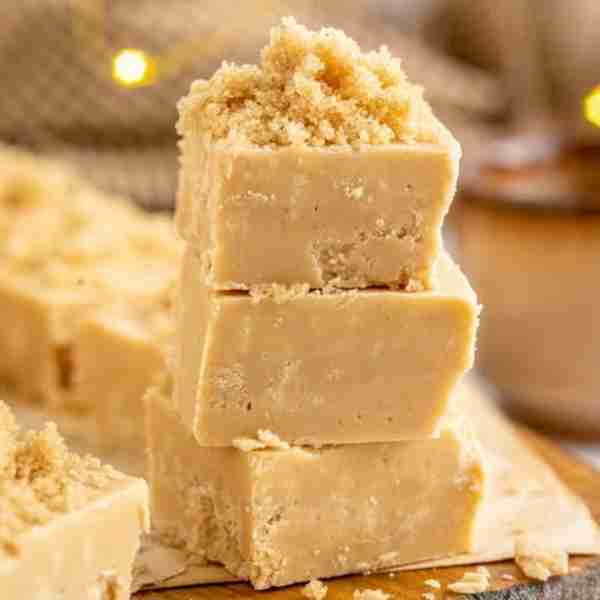 Classic Penuche Fudge! 🧡🍂 A classic brown sugar-based treat with endless possibilities to customiz...
