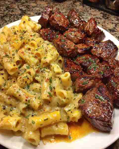 Garlic Butter Steak Tips with Cheesy Penne in Mozzarella Sauce Ingredients 1 ½ lbs sirloin or ribeye...